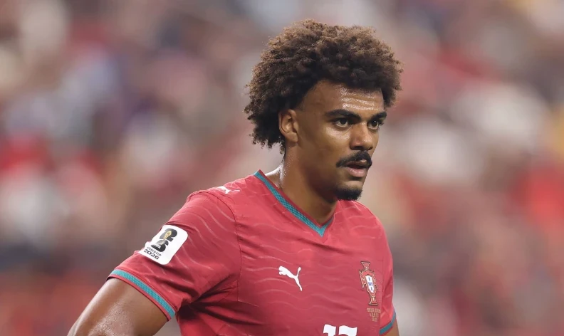 Chấm điểm tuyển Bồ Đào Nha: Nỗi buồn nơi Ronaldo; Fernandes nhạt nhòa Chấm điểm tuyển Bồ Đào Nha: Nỗi buồn nơi Ronaldo; Fernandes nhạt nhòa