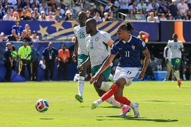 Chấm điểm tuyển Pháp: Đẳng cấp Mbappe; Olise mang đến nhiều hy vọng