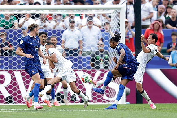 Chấm điểm tuyển Pháp: Mbappe bùng nổ; Sáng tạo như Olise Chấm điểm tuyển Pháp: Mbappe bùng nổ; Sáng tạo như Olise