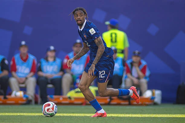 Chấm điểm tuyển Pháp: Mbappe thể hiện bản lĩnh; Olise gặp khó