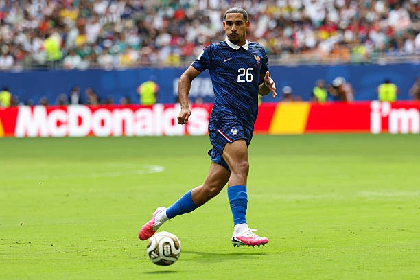 Chấm điểm tuyển Pháp: Mbappe xứng danh đầu tàu của "Les Bleus" Chấm điểm tuyển Pháp: Mbappe xứng danh đầu tàu của "Les Bleus"