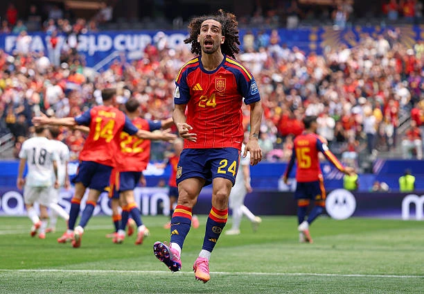 Chấm điểm tuyển Tây Ban Nha: "Điểm nổ" Oyarzabal; Cucurella gây ấn tượng