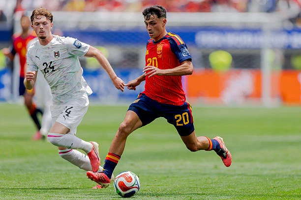 Chấm điểm tuyển Tây Ban Nha: "Điểm nổ" Oyarzabal; Cucurella gây ấn tượng