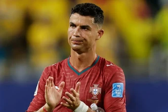 Chị gái tiết lộ Ronaldo sẽ chia tay tuyển Bồ Đào Nha sau World Cup