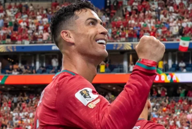 Colombia 0-0 Bồ Đào Nha: Điểm tựa nơi Ronaldo Colombia 0-0 Bồ Đào Nha: Điểm tựa nơi Ronaldo
