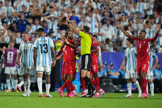 Cơn kiệt quệ thể lực thử thách bản lĩnh chịu khổ của Argentina Cơn kiệt quệ thể lực thử thách bản lĩnh chịu khổ của Argentina