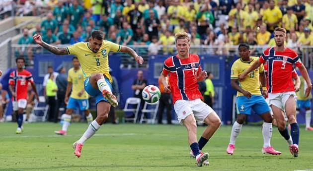 Cú sụp đổ của Brazil trước Na Uy không hề ngẫu nhiên Cú sụp đổ của Brazil trước Na Uy không hề ngẫu nhiên