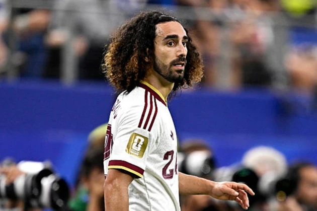 Cucurella hứa xăm mặt HLV Luis de la Fuente nếu Tây Ban Nha vô địch Cucurella hứa xăm mặt HLV Luis de la Fuente nếu Tây Ban Nha vô địch