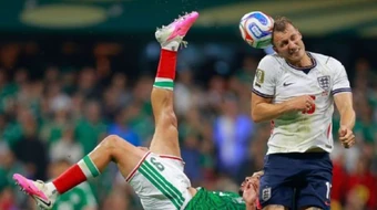 Dan Burn sẵn sàng đối đầu Erling Haaland tại tứ kết World Cup