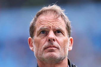 De Boer lo tuyển Hà Lan thiếu tiền đạo ở World Cup
