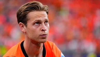 De Jong đáp trả dư luận sau trận Hà Lan thắng Thụy Điển
