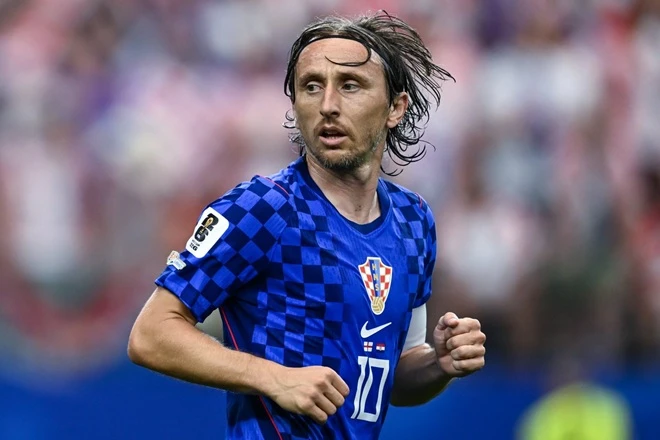 Đêm thi đấu đáng quên của Modric trước tuyển Anh Đêm thi đấu đáng quên của Modric trước tuyển Anh
