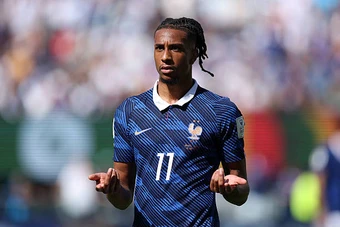 Deschamps lý giải bước tiến kinh ngạc của Michael Olise