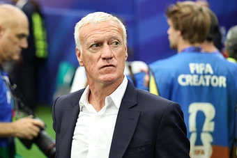 Deschamps ngả mũ trước đẳng cấp của Tây Ban Nha