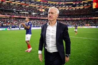 Deschamps rời tuyển Pháp cùng triết lý tự do bất hủ
