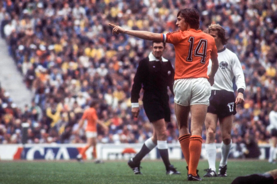 Di sản bất tử của Johan Cruyff từ vết gãy Munich 1974 Di sản bất tử của Johan Cruyff từ vết gãy Munich 1974