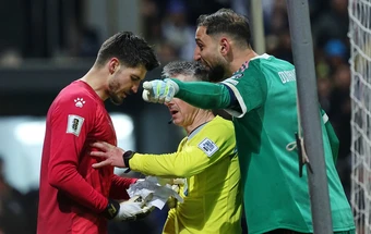 Donnarumma chơi xấu, Italy vẫn mất vé World Cup