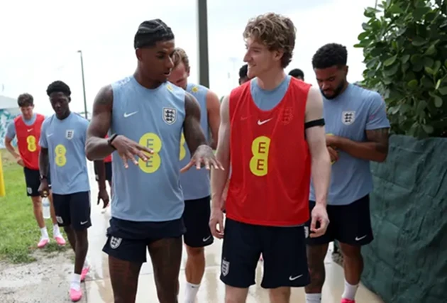 Fan Anh phát cuồng, đòi Rashford đá chính thay Gordon Fan Anh phát cuồng, đòi Rashford đá chính thay Gordon