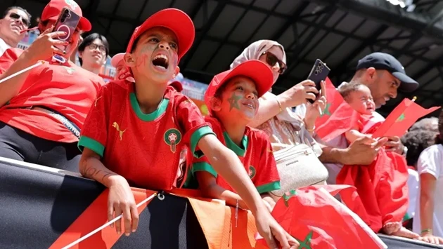 Fan Morocco dùng tiếng huýt sáo dằn mặt tuyển Brazil Fan Morocco dùng tiếng huýt sáo dằn mặt tuyển Brazil