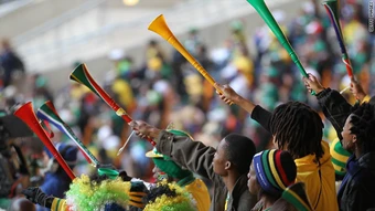 FIFA cấm kèn vuvuzela và thiết bị gây ồn tại World Cup