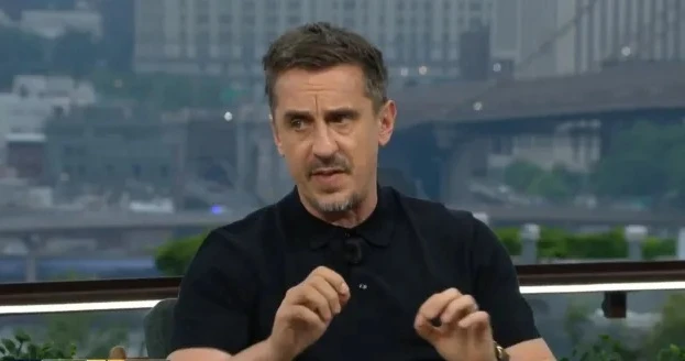 Gary Neville ủng hộ Tuchel để Declan Rice đá hậu vệ phải Gary Neville ủng hộ Tuchel để Declan Rice đá hậu vệ phải