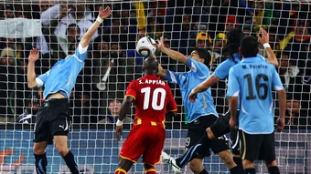 Ghana 2010 và những giọt nước mắt rơi bên rìa thiên đường
