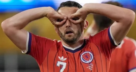 Ghi bàn tại World Cup, John McGinn đi vào lịch sử bóng đá Scotland Ghi bàn tại World Cup, John McGinn đi vào lịch sử bóng đá Scotland