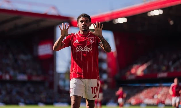 Gibbs-White ám chỉ bị trù dập sau khi lỡ hẹn World Cup 2026