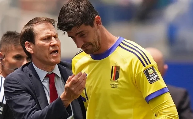 Giọt nước mắt của Courtois trong ngày Bỉ thua trước Tây Ban Nha Giọt nước mắt của Courtois trong ngày Bỉ thua trước Tây Ban Nha
