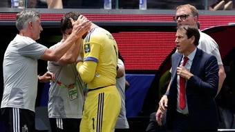 Giọt nước mắt của Courtois trong ngày Bỉ thua trước Tây Ban Nha