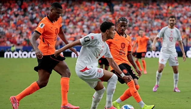 Hà Lan hạ Tunisia 3-1, đại chiến Morocco ở vòng 32 đội World Cup Hà Lan hạ Tunisia 3-1, đại chiến Morocco ở vòng 32 đội World Cup