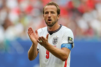 Harry Kane đang định nghĩa lại hình tượng thủ quân của tuyển Anh