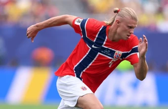 Harry Kane gọi Erling Haaland là "quái vật" trước đại chiến