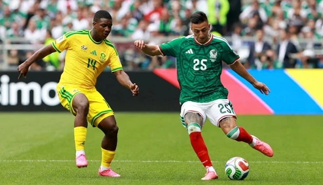 Hệ lụy đáng lo đằng sau trận thắng dễ của tuyển Mexico Hệ lụy đáng lo đằng sau trận thắng dễ của tuyển Mexico
