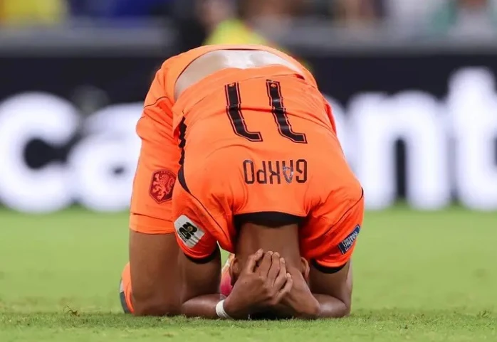 Hình ảnh lay động lòng người của Gakpo tại World Cup 2026 Hình ảnh lay động lòng người của Gakpo tại World Cup 2026