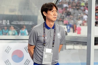 HLV Hong Myung-bo chỉ ra bí quyết giúp Hàn Quốc thắng ngược CH Séc