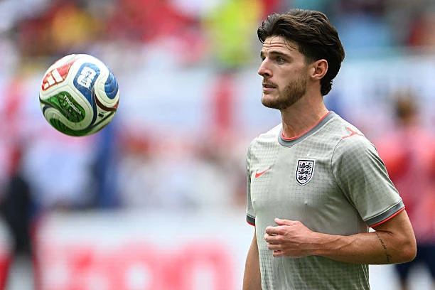HLV Tuchel chốt khả năng ra sân của Declan Rice trước Argentina HLV Tuchel chốt khả năng ra sân của Declan Rice trước Argentina