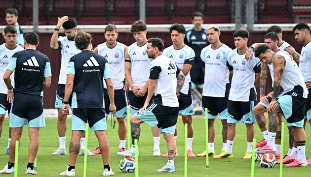 Hồ sơ tuyển Argentina ở World Cup 2026: Thoát bóng Messi Hồ sơ tuyển Argentina ở World Cup 2026: Thoát bóng Messi