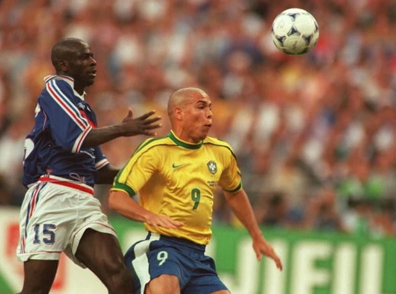 Hoài niệm World Cup 1998 thời bóng đá còn sống chậm Hoài niệm World Cup 1998 thời bóng đá còn sống chậm
