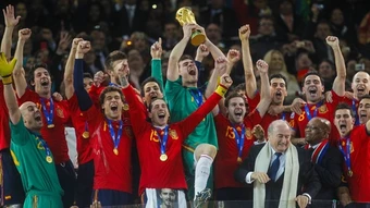 Hồi ức Johannesburg 2010: Khi Iniesta đưa Tây Ban Nha lên đỉnh thế giới