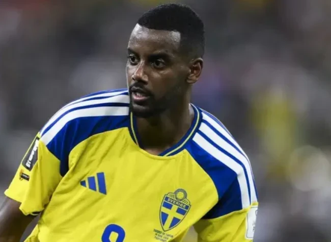 Isak thăng hoa và lời khẳng định gửi đến Liverpool Isak thăng hoa và lời khẳng định gửi đến Liverpool
