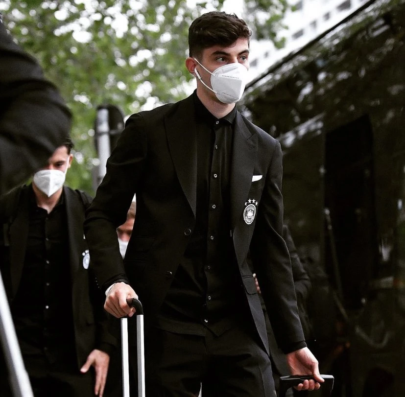 Kai Havertz chứng minh sức hút cầu thủ mặc đẹp nhất tuyển Đức Kai Havertz chứng minh sức hút cầu thủ mặc đẹp nhất tuyển Đức