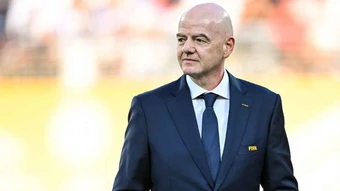 Kế hoạch bán cổ phần World Cup chính thức sụp đổ