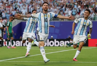 Khi tuổi tác vẫn chưa bắt kịp Messi