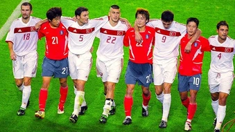 Khúc tráng ca kiêu hãnh mang tên Thổ Nhĩ Kỳ tại World Cup 2002