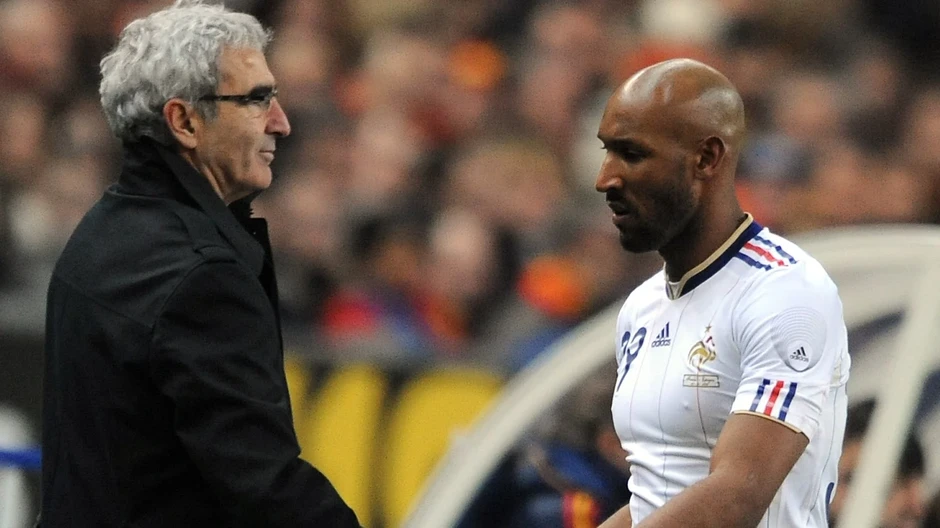 Kịch bản tự hủy của người Pháp mang tên Nicolas Anelka