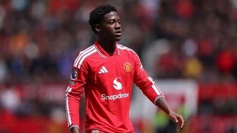 Kobbie Mainoo bị phớt lờ ở ĐT Anh là điều tốt với Man United