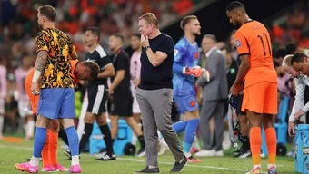 Koeman thất bại vì biến Hà Lan thành kẻ nhát gan