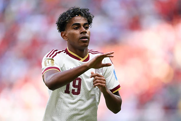 Lamine Yamal không hối hận khi nói Real Madrid gian lận Lamine Yamal không hối hận khi nói Real Madrid gian lận