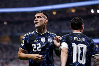Lautaro tiết lộ lời dặn của Messi trước khi xé lưới tuyển Anh